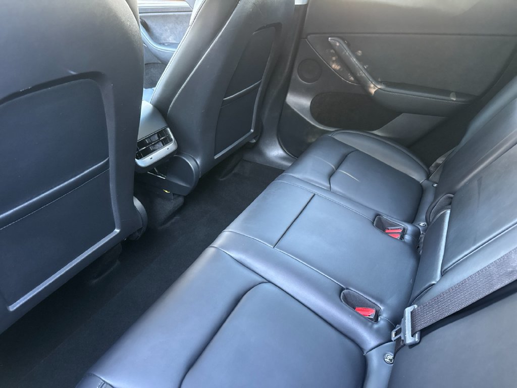 Used 2023 Tesla Model Y Long Range AWD/4WD image 15