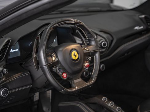 Used 2019 Ferrari 488 Spider RWD image 34