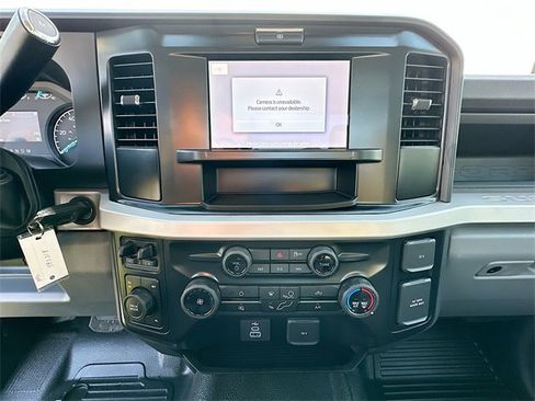 New 2025 Ford F550 4x4 Regular Cab Super Duty image 8