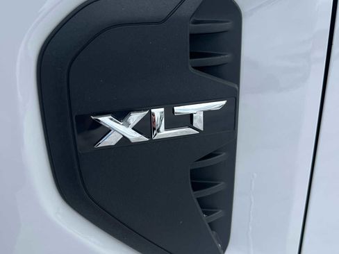 Used 2024 Ford Ranger XLT w/ FX4 Off-Road Package image 12