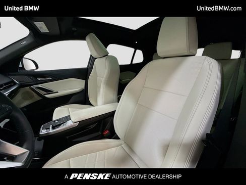 New 2026 BMW X2 xDrive28i w/ Technology Package image 5