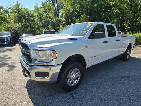 Used 2022 RAM 2500 Tradesman AWD/4WD image 2