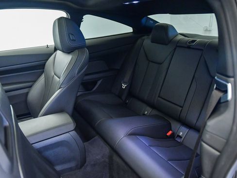 Certified 2023 BMW 430i Coupe w/ M Sport Package image 18