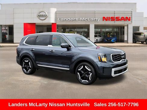 Used 2024 Kia Telluride S w/ S Sunroof Package FWD image 1