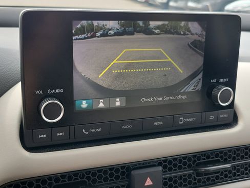 Used 2025 Honda HR-V LX image 28