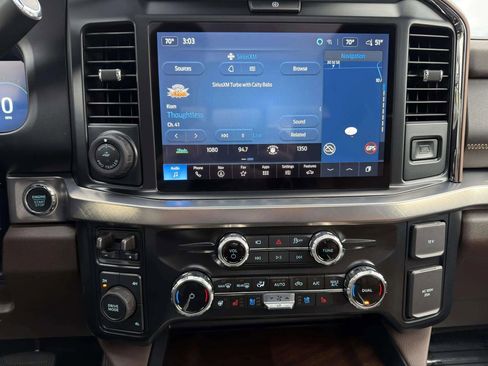 Used 2025 Ford F450 King Ranch w/ Camper Package image 21