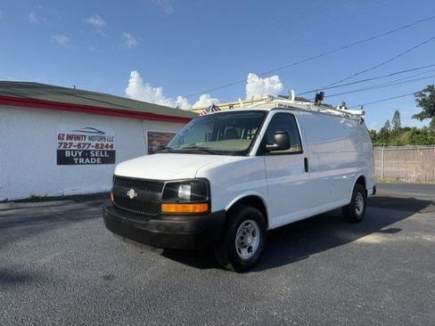 Used 2009 Chevrolet Express 2500 RWD image 1