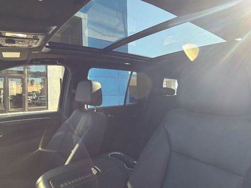 Used 2024 Chevrolet Tahoe Z71 image 7