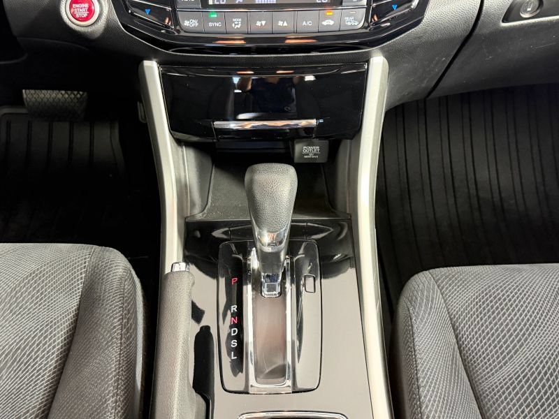 Used 2017 Honda Accord EX image 73
