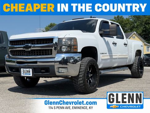 Used 2009 Chevrolet Silverado 2500 LT w/ Exterior Plus Package AWD/4WD image 1