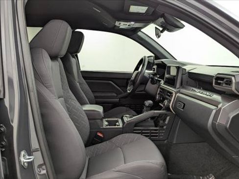 Used 2025 Toyota Tacoma SR5 RWD image 21