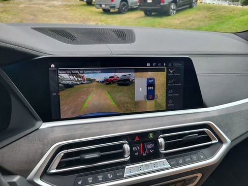 Used 2023 BMW X5 xDrive40i w/ M Sport Package AWD/4WD image 21