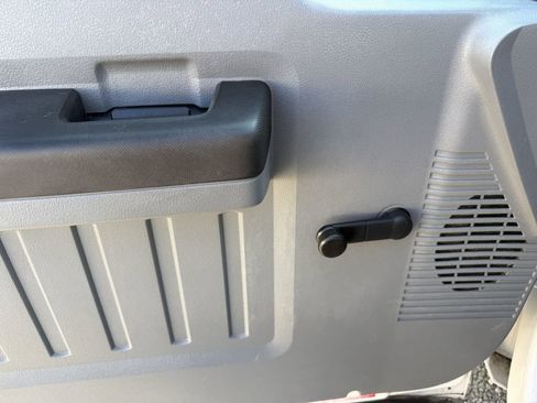 Used 2015 Ford F250 XL image 21