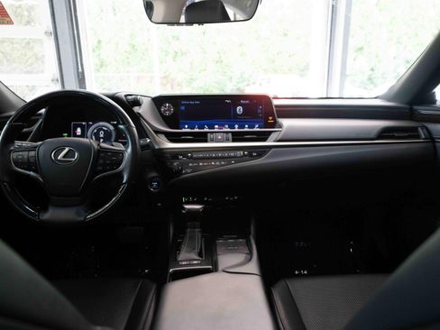 Used 2019 Lexus ES 300h w/ Premium Package FWD image 20