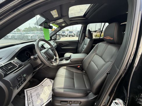 Used 2024 Honda Ridgeline TrailSport image 11