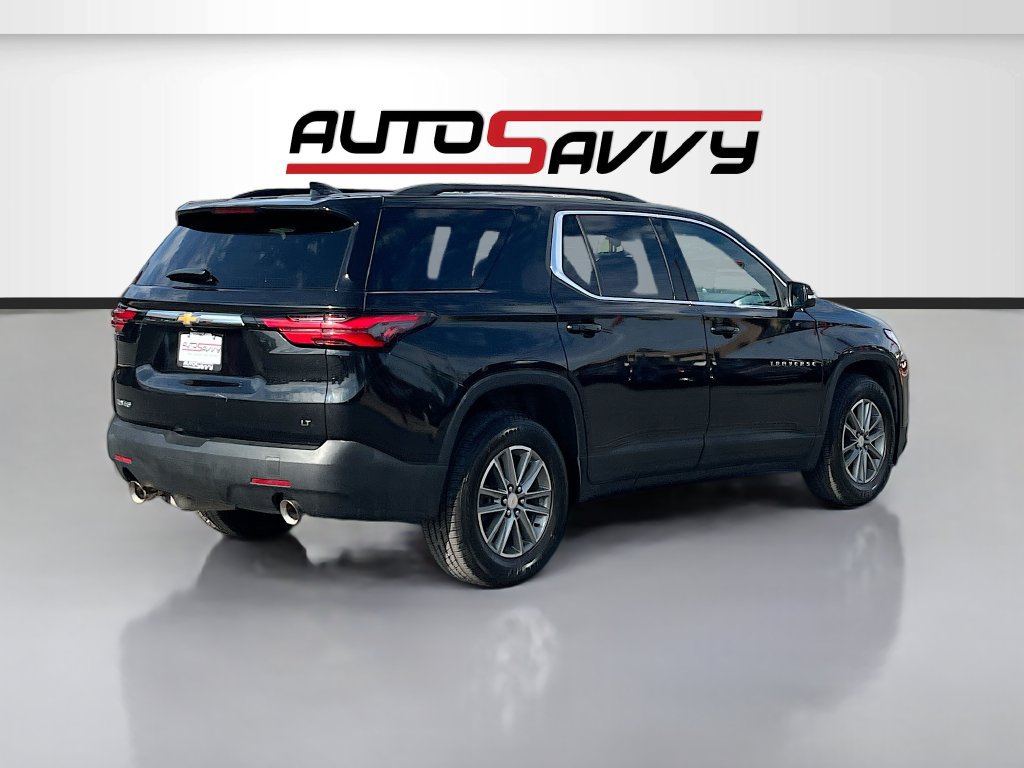 Used 2023 Chevrolet Traverse LT FWD image 7