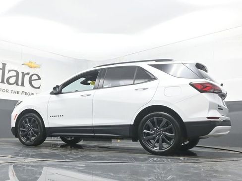 Used 2022 Chevrolet Equinox RS w/ LPO, Floor Liner Package image 54