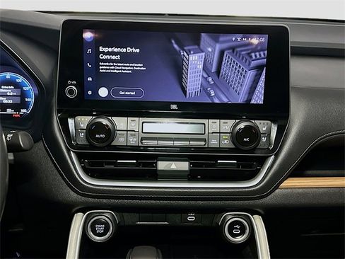 Used 2024 Toyota Grand Highlander Limited image 28