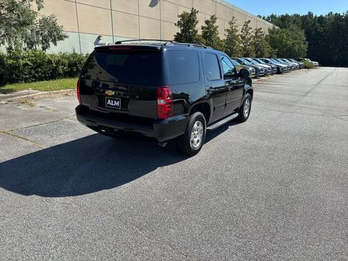Used 2014 Chevrolet Tahoe LT RWD image 4