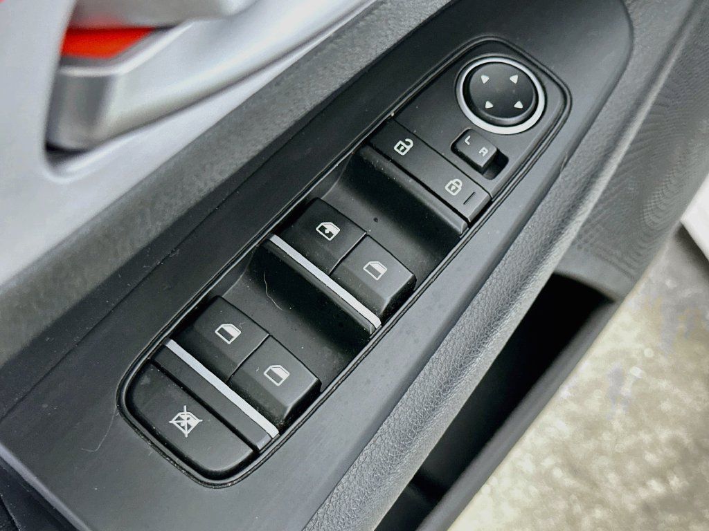 Used 2023 Kia Forte LXS w/ LXS Technology Package FWD image 22