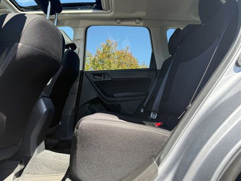 Used 2018 Subaru Forester 2.5i Premium AWD/4WD image 13
