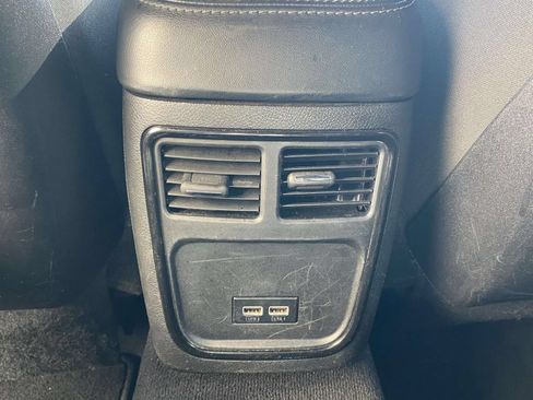 Used 2021 Dodge Charger GT w/ Blacktop Package RWD image 13