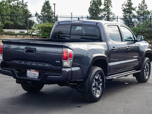 Certified 2023 Toyota Tacoma TRD Off-Road image 7