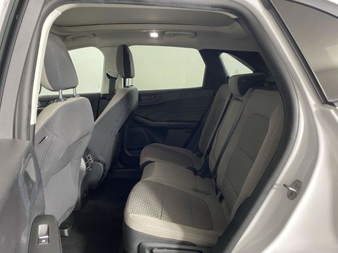 Used 2022 Ford Escape SE w/ SE Sport Appearance Package AWD/4WD image 27