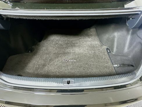 Used 2016 Lexus IS 300 AWD image 29