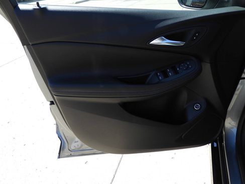 Used 2025 Buick Encore GX Sport Touring w/ Comfort Package FWD image 17