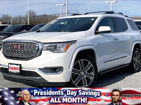 Used 2019 GMC Acadia Denali w/ Technology Package image 3
