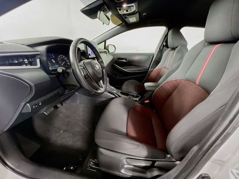 Used 2024 Toyota Corolla SE image 19