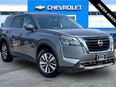 Used 2022 Nissan Pathfinder SL