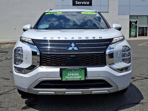 Used 2022 Mitsubishi Outlander SEL AWD/4WD image 2