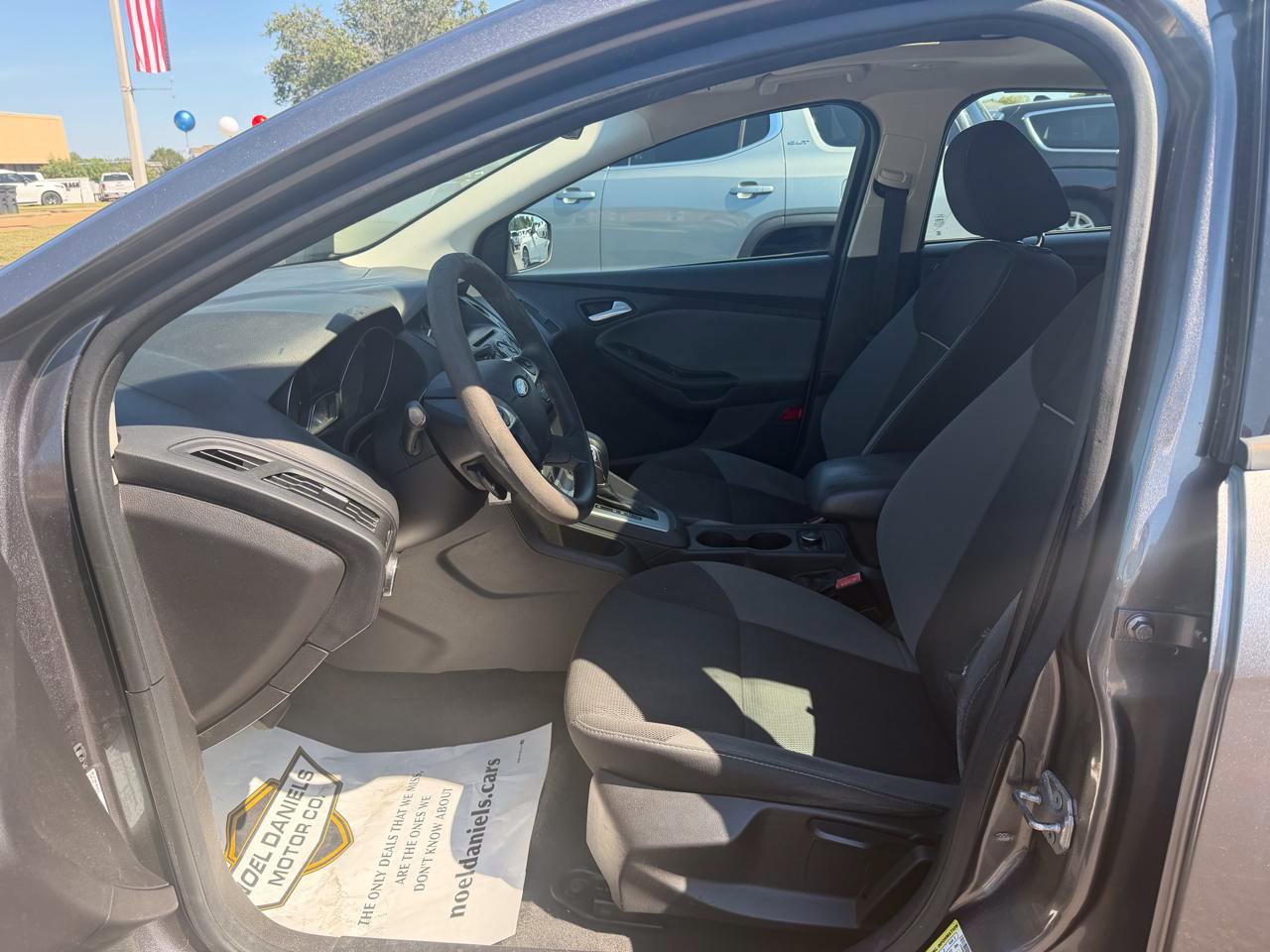 Used 2012 Ford Focus SE FWD image 5