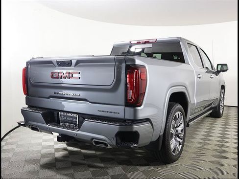 Used 2024 GMC Sierra 1500 Denali RWD image 5