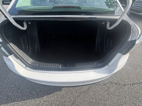 Used 2017 Toyota Yaris iA image 18