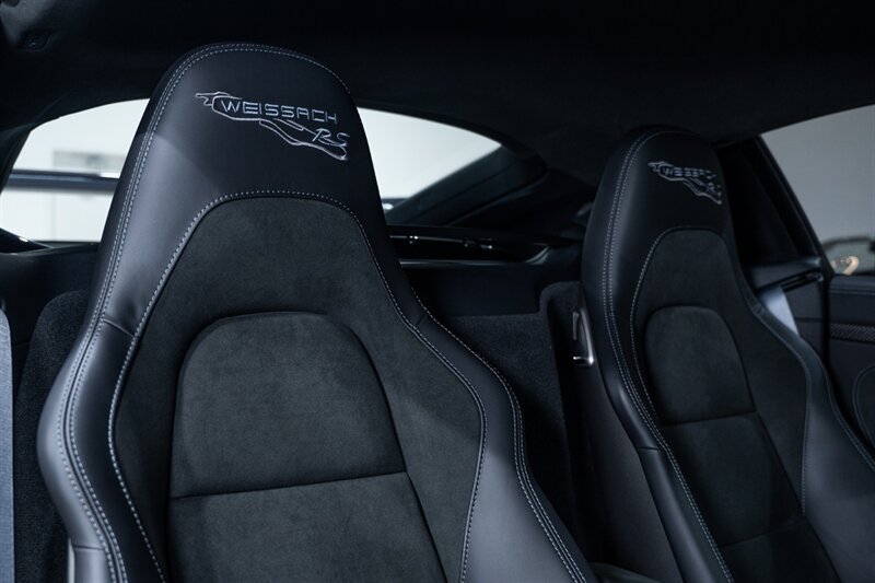 Used 2023 Porsche 718 Cayman GT4 RS RWD image 61
