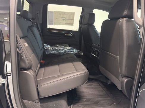 New 2026 GMC Sierra 3500 Denali w/ Technology Package image 38