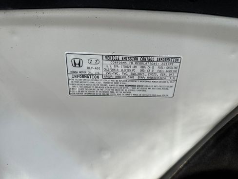 Used 2017 Honda Pilot LX image 14