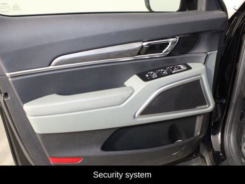 Used 2023 Kia Telluride EX X-Line image 19