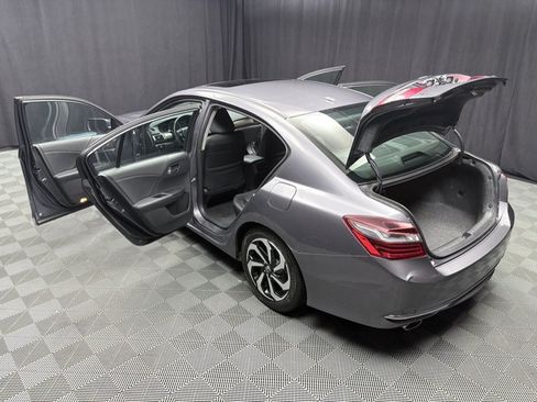 Used 2016 Honda Accord EX-L image 19