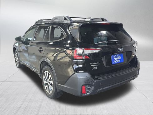 Certified 2020 Subaru Outback Premium image 5