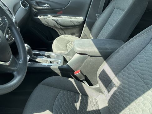 Used 2019 Chevrolet Equinox LT image 7