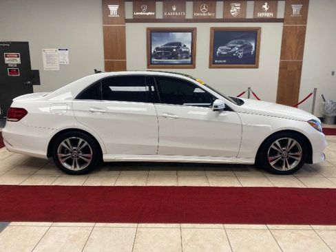 Used 2014 Mercedes-Benz E 350 4MATIC w/ Premium 1 Package image 6