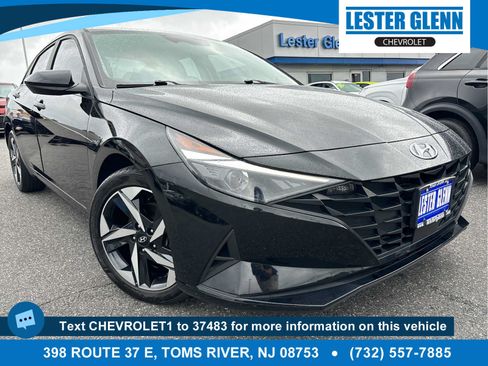 Used 2023 Hyundai Elantra SEL w/ Convenience Package FWD image 1
