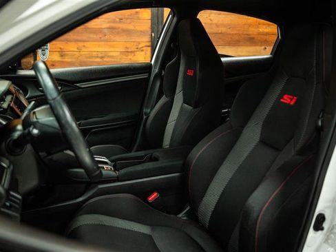 Used 2019 Honda Civic Si image 9