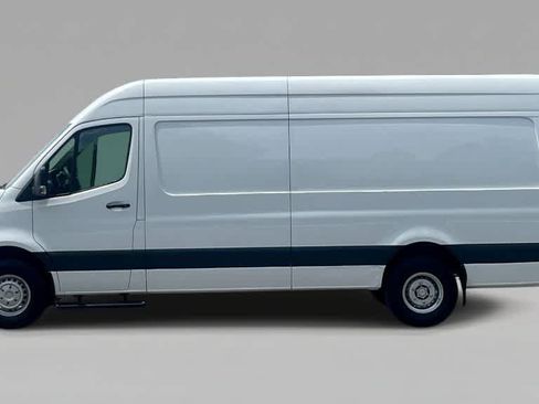 Certified 2024 Mercedes-Benz Sprinter 3500 image 4