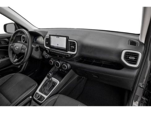 Used 2025 Hyundai Venue Limited FWD image 17