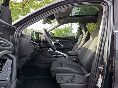 New 2026 Audi Q5 Premium Plus image 11